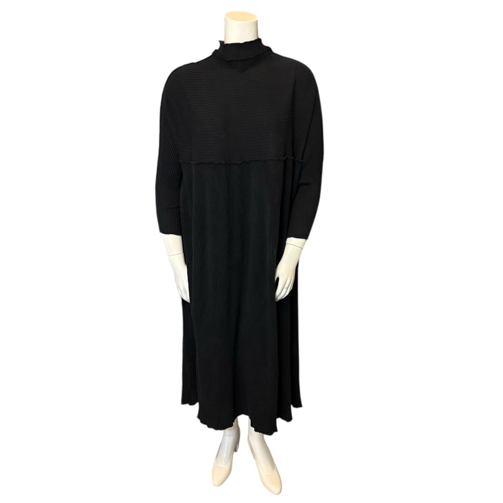 Michelle St. John Cotton Ribbed Mock Neck Lagan Look MIDI Dress, One Size - Picture 2 of 15